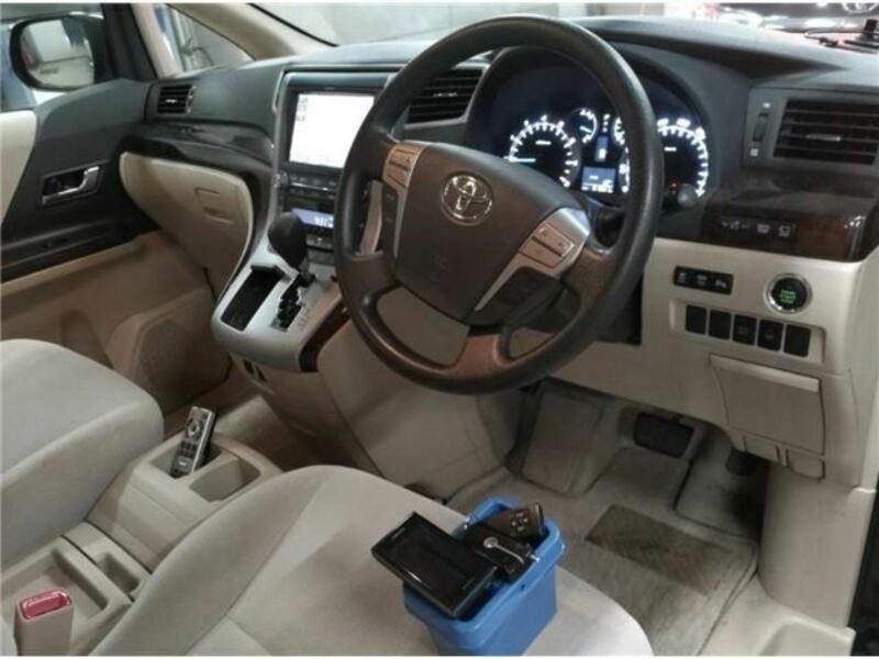 ALPHARD-4