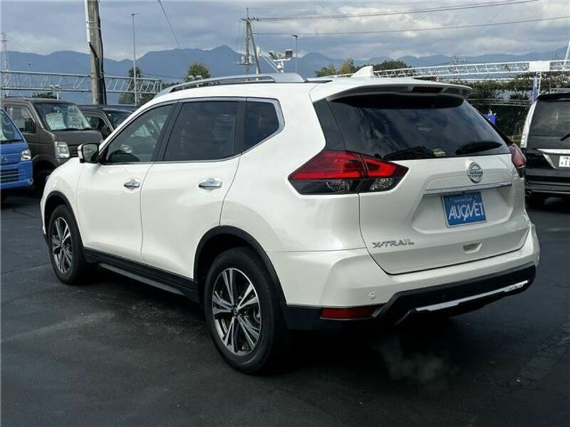 X-TRAIL-14