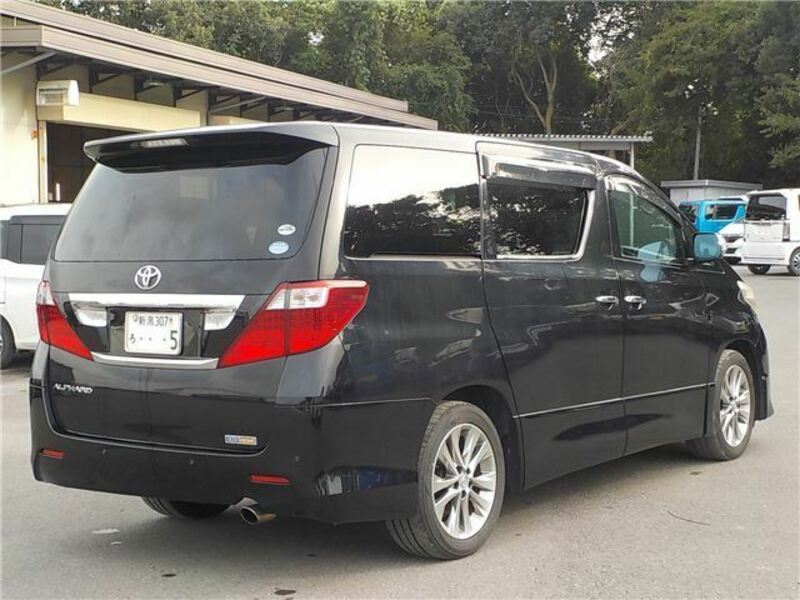 ALPHARD-9