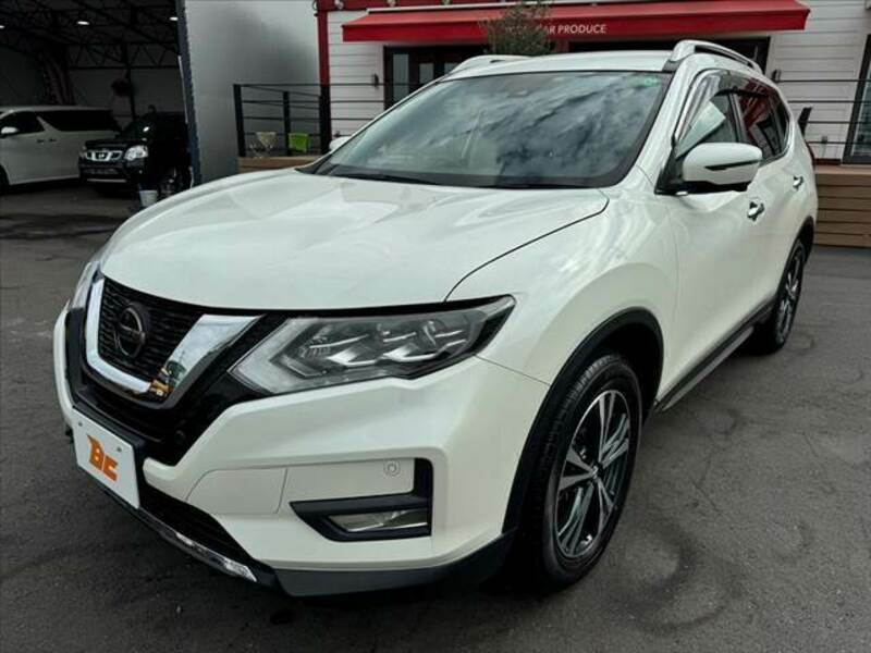 X-TRAIL-9