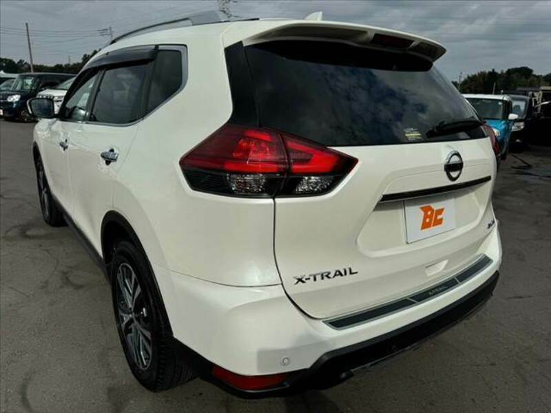 X-TRAIL-12