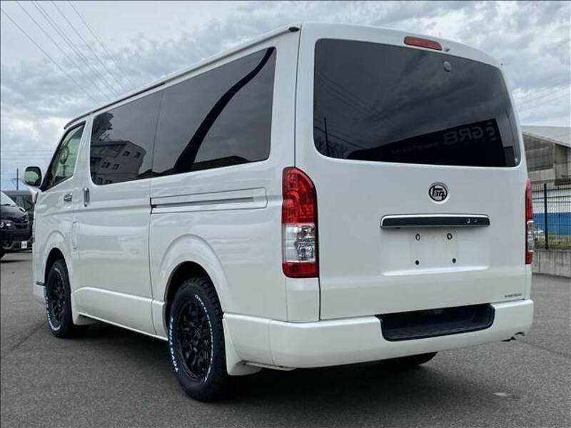 HIACE VAN-10