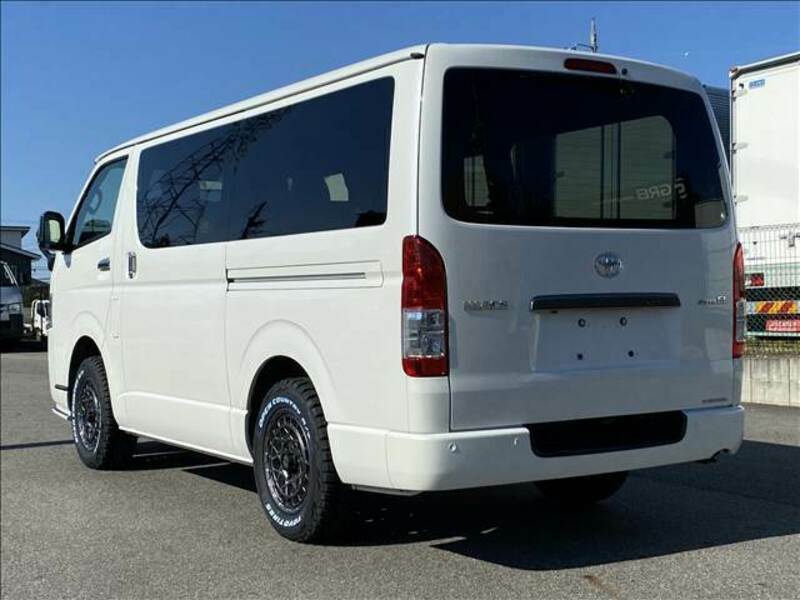 HIACE VAN-15