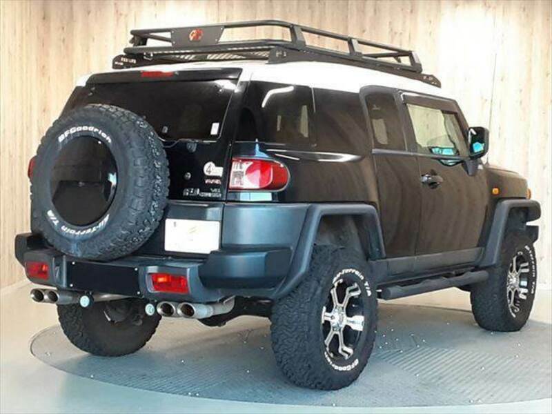 FJ CRUISER-18