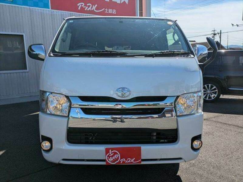 HIACE VAN-13