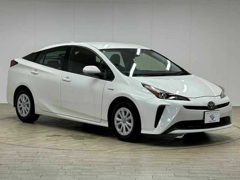 PRIUS-13