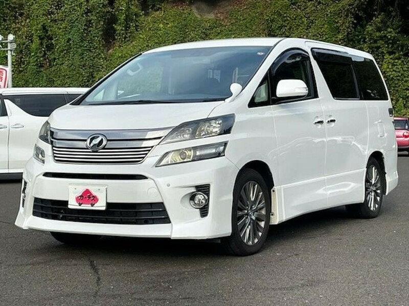 TOYOTA　VELLFIRE