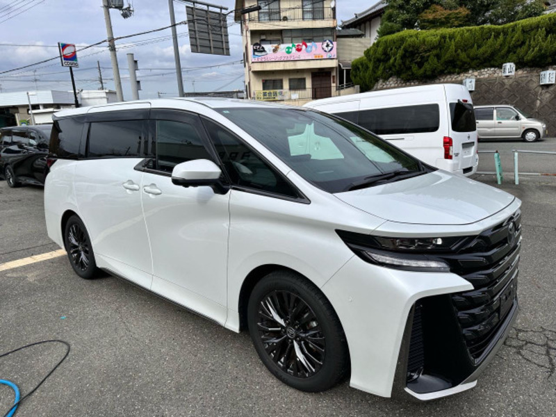 VELLFIRE-2