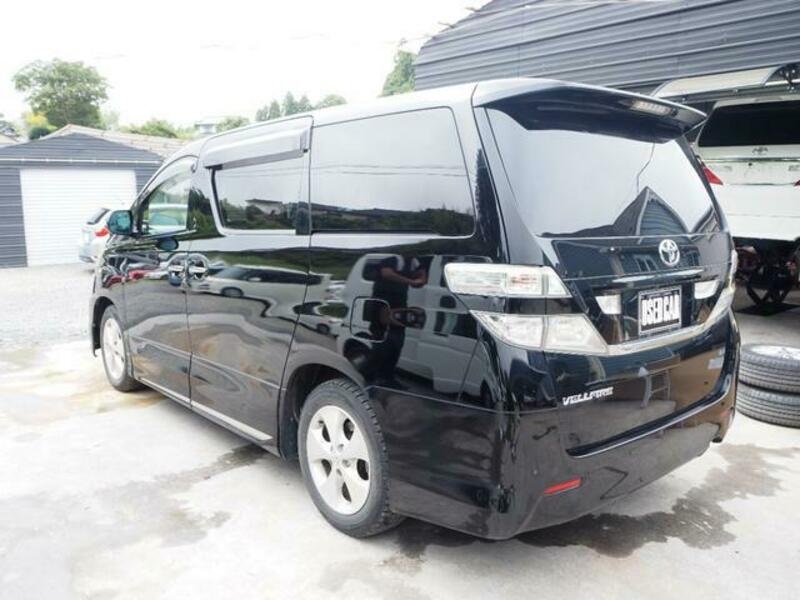 VELLFIRE-6