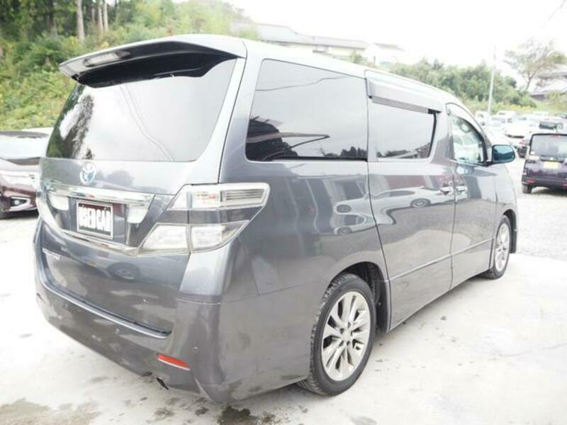 VELLFIRE-3