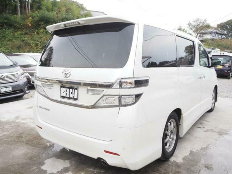 VELLFIRE-3