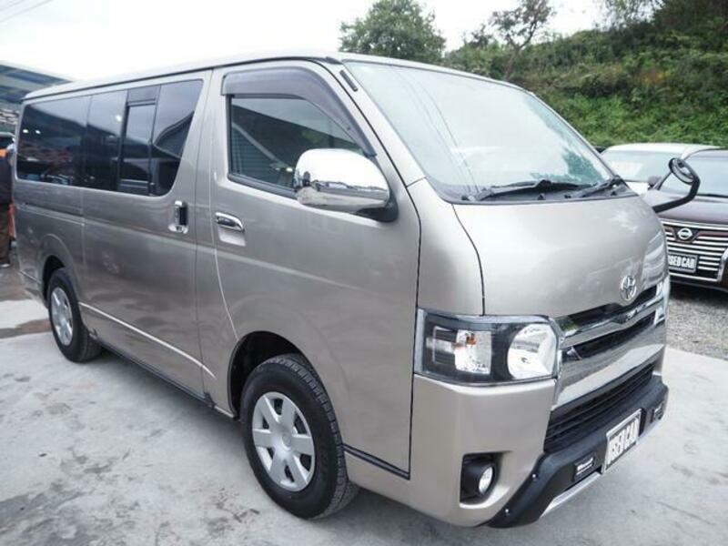 HIACE VAN-1