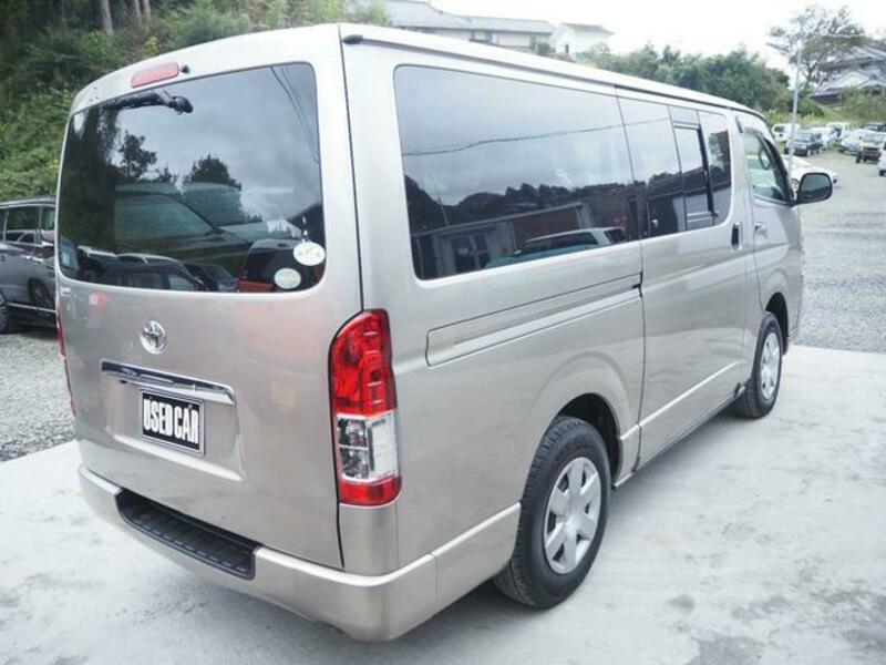 HIACE VAN-3