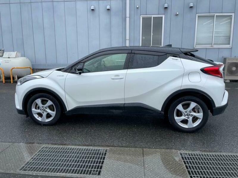 C-HR-7