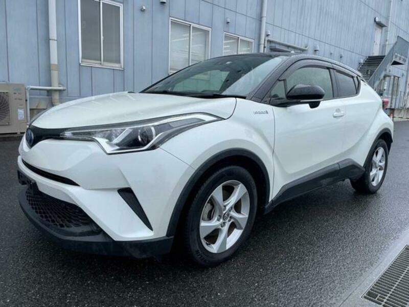 TOYOTA　C-HR