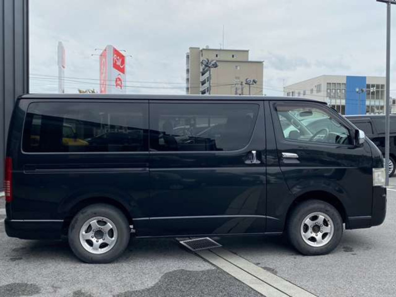 HIACE VAN-10