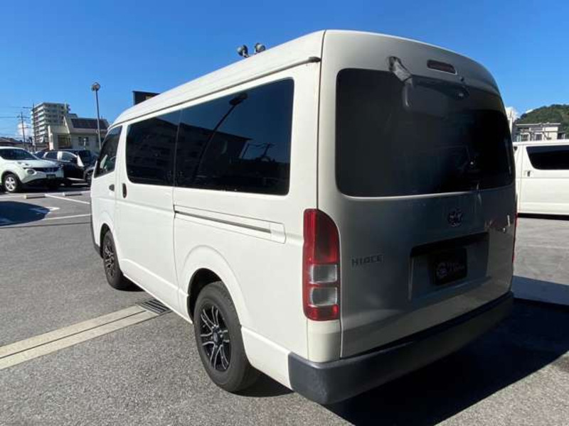 HIACE-13