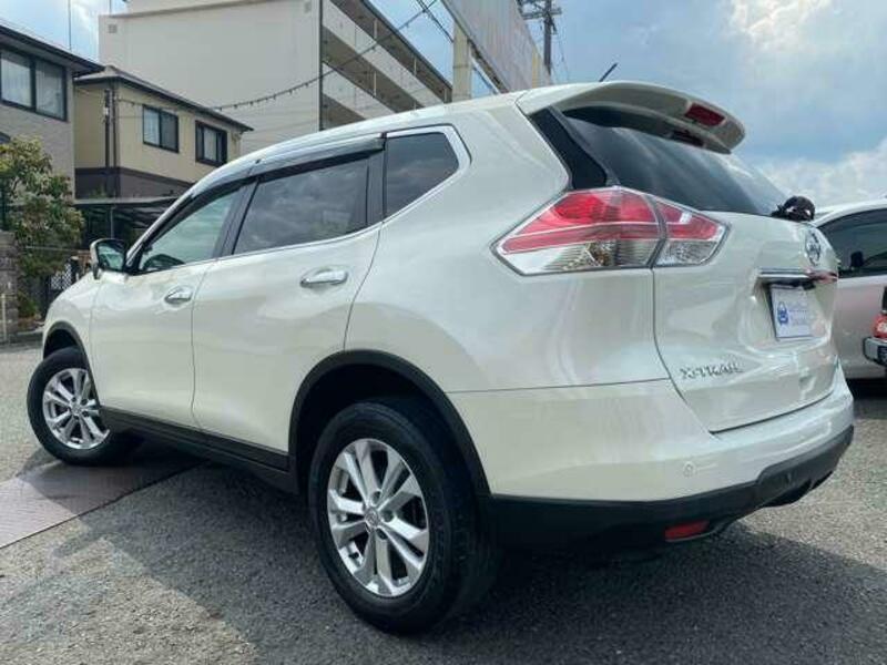 X-TRAIL-16