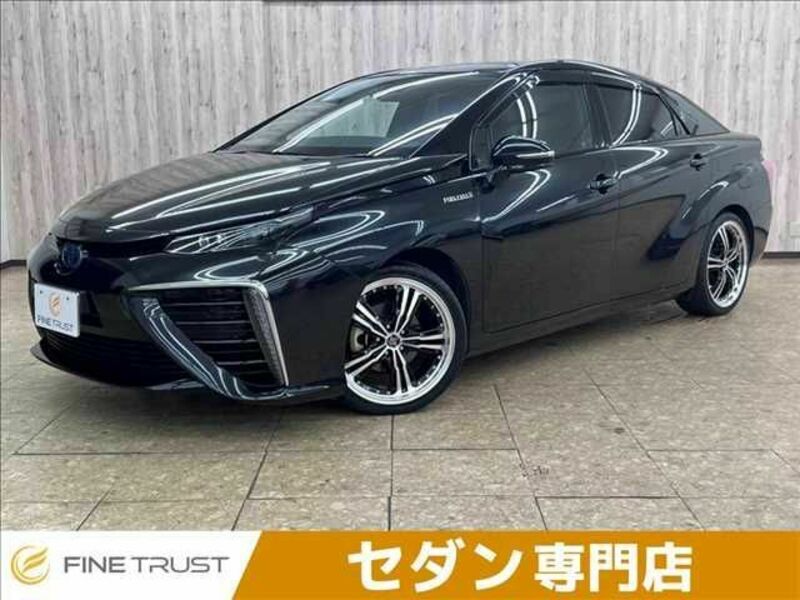 TOYOTA　MIRAI