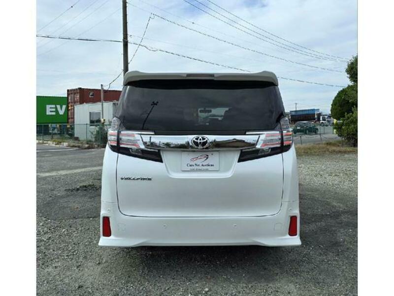 VELLFIRE-8