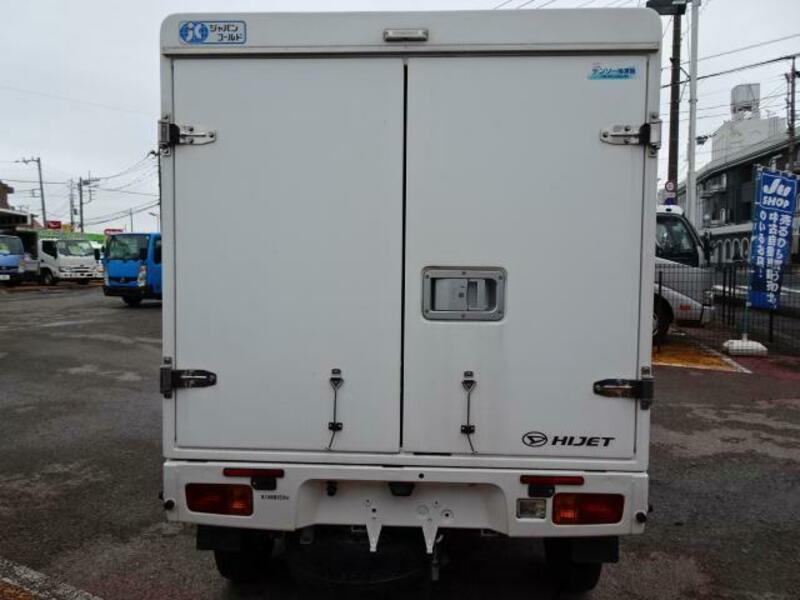 HIJET TRUCK-1