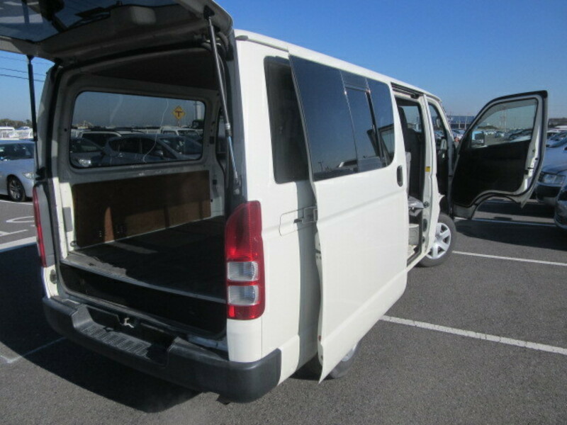 HIACE VAN-32