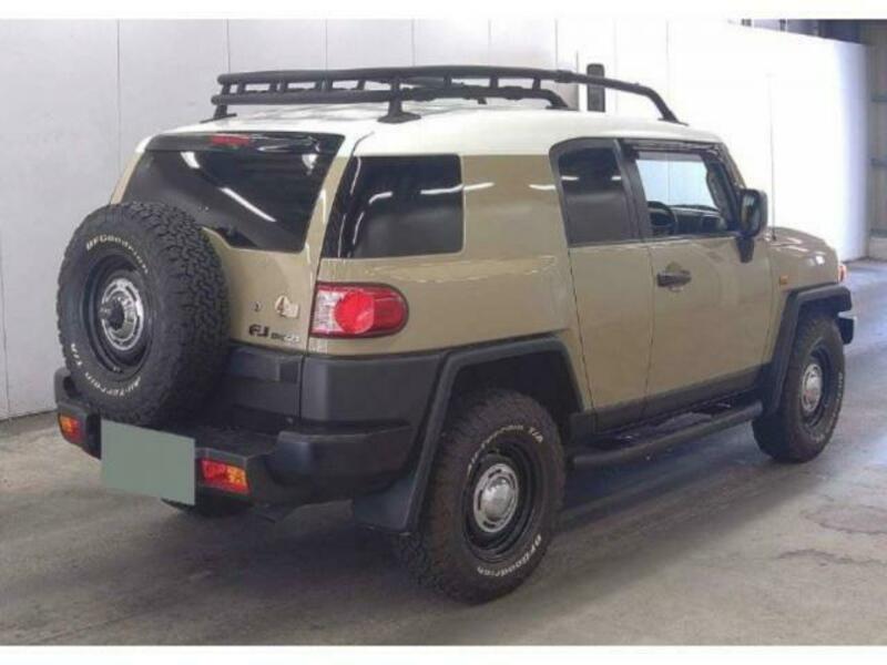 FJ CRUISER-1