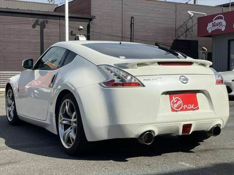 FAIRLADY Z-18