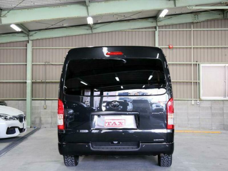 HIACE VAN-15