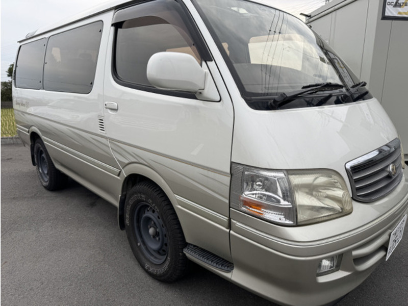 HIACE-17