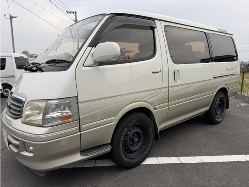 HIACE-19