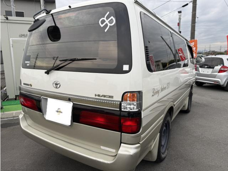 HIACE-1