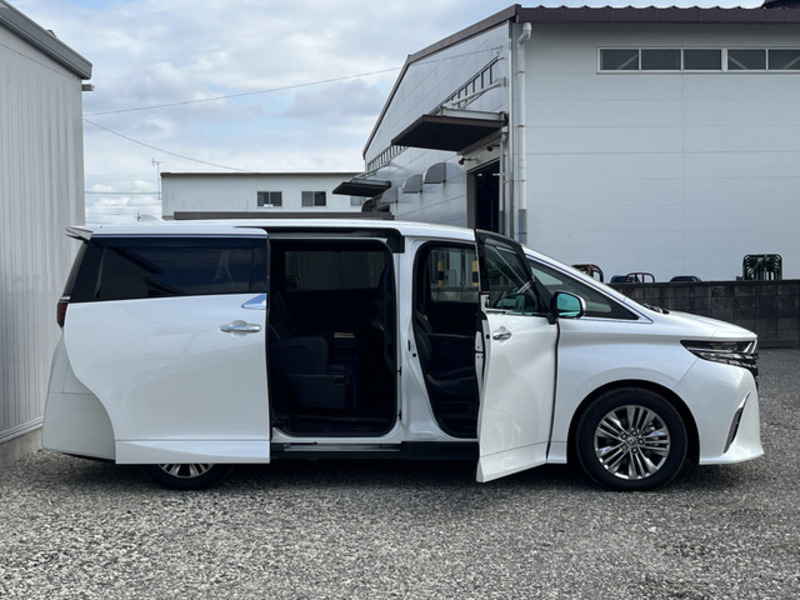 ALPHARD-8