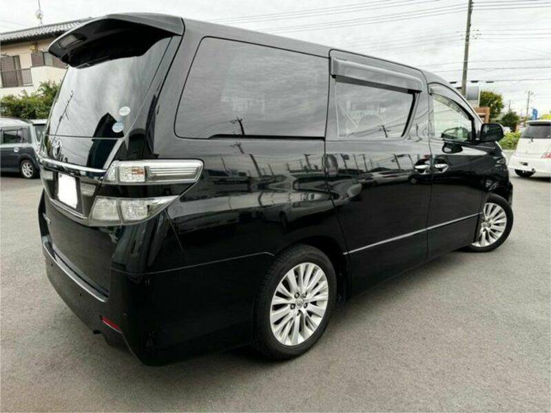 VELLFIRE-5