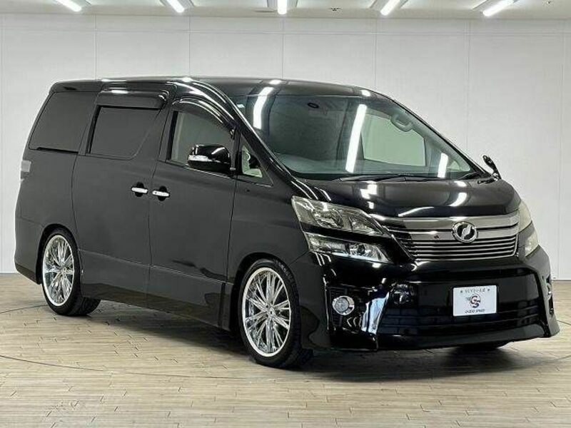 VELLFIRE-13