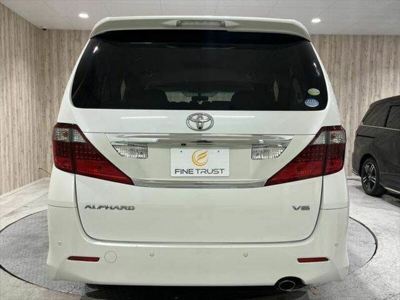 ALPHARD-17