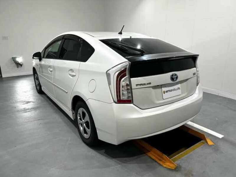 PRIUS-5