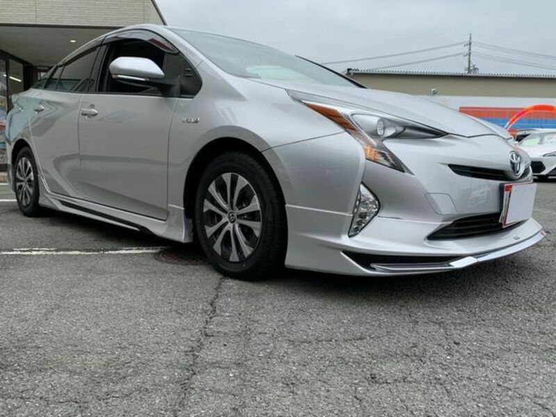 PRIUS-19