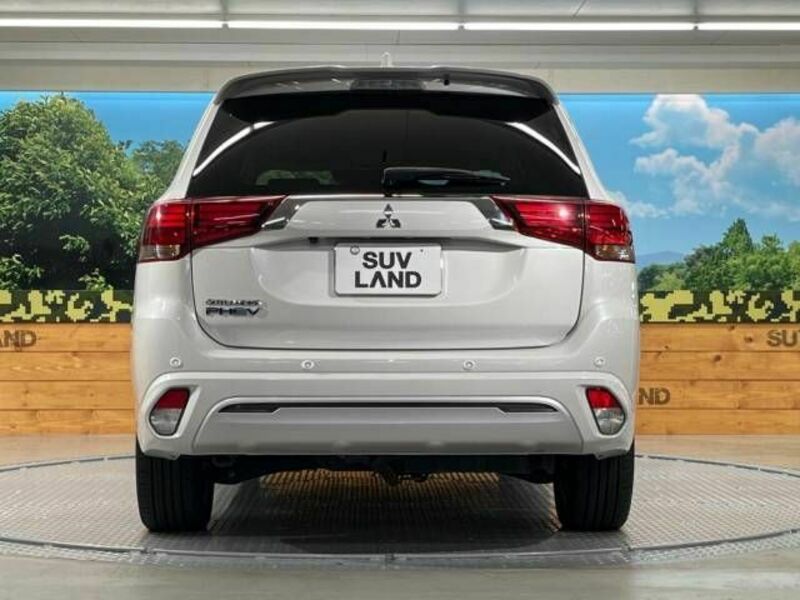 OUTLANDER PHEV-15