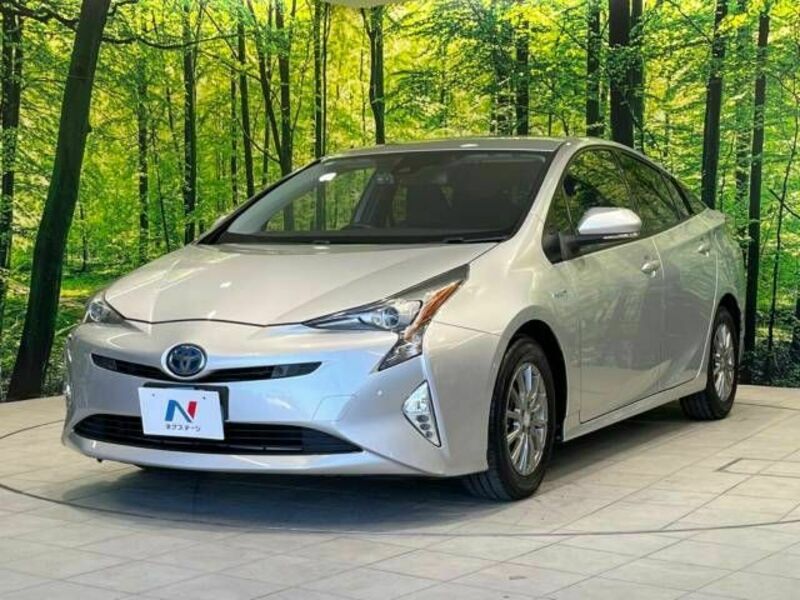 PRIUS-17