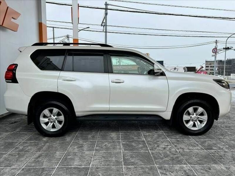 LAND CRUISER PRADO-11