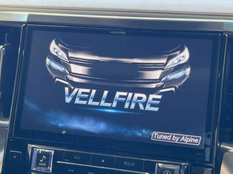 VELLFIRE-5