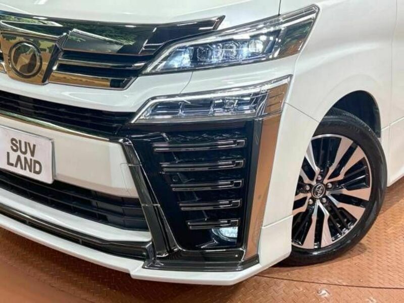 VELLFIRE-13