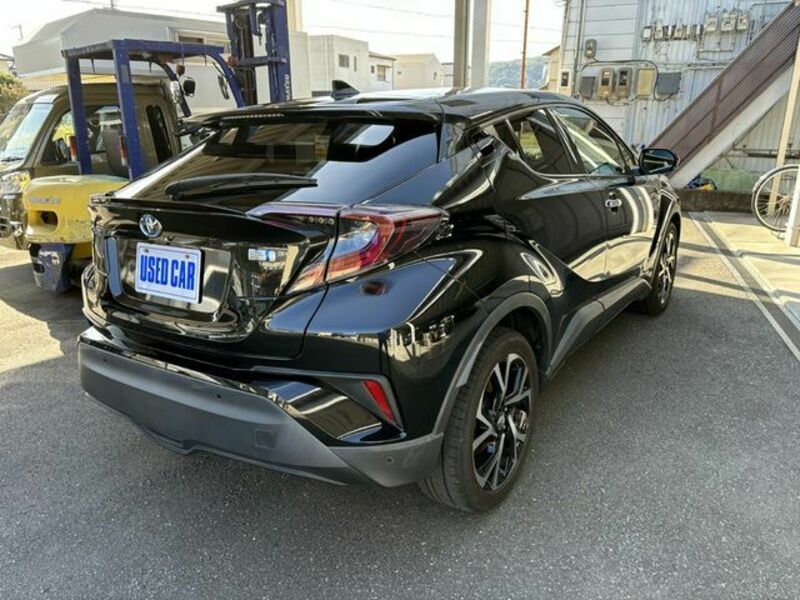 C-HR-3