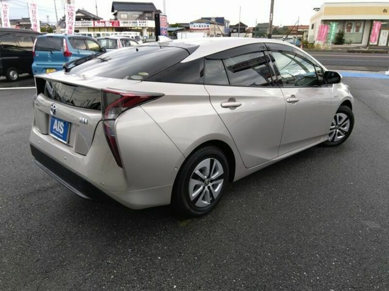 PRIUS-1