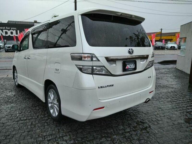 VELLFIRE-2