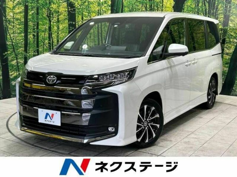 TOYOTA　NOAH