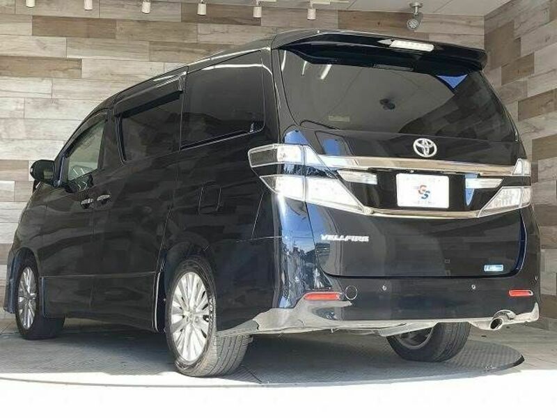 VELLFIRE-15