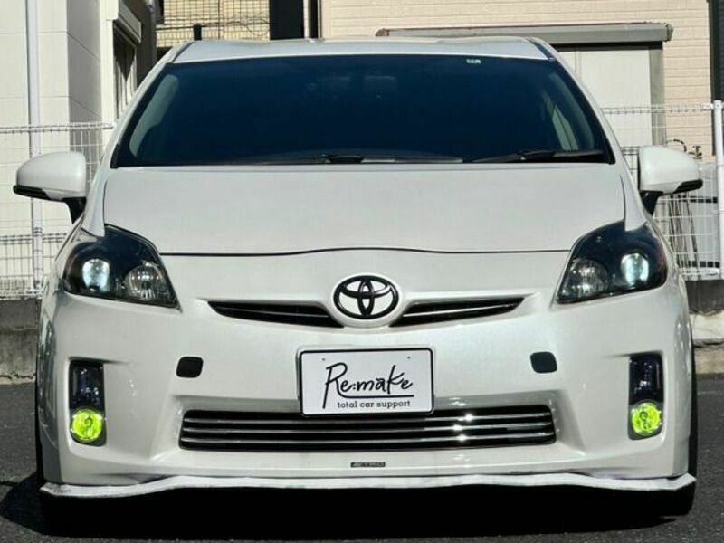 PRIUS-1