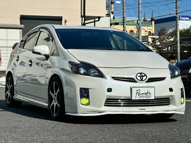 PRIUS-2